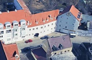 Wohnung mieten in Kappeneck 17, 86152 Innenstadt, Große 3 Zimmer-Altbauwohnung mit Terrasse und Stellplatz im Hof!