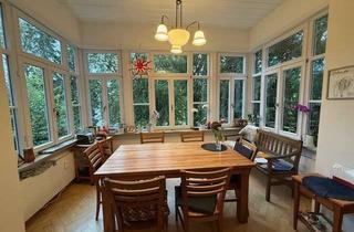 Wohnung mieten in 91054 Burgberg, Altbaucharme trifft Wohlfühlatmosphäre – Wohnen am grünen Burgberg