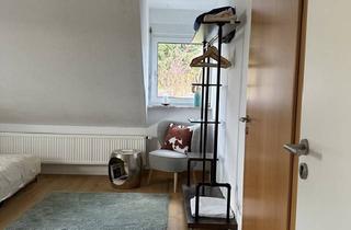 Wohnung mieten in Stegersgasse, 95349 Thurnau, Schöne 3-Zimmer-Dachgeschosswohnung mit zusätzlichem Home Office