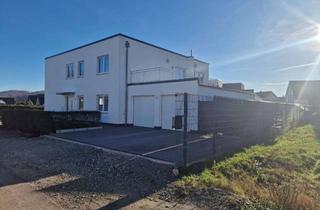 Wohnung mieten in 33829 Borgholzhausen, Moderne Erdgeschosswohnung mit 5 Zimmern, Wintergarten, Garage und Fußbodenheizung in Borgholzhausen