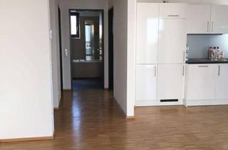Wohnung mieten in Würzburger Straße 20c, 97228 Rottendorf, Attraktive 3-Zi.-Wohnung im 2. OG mit Balkon in Rottendorf