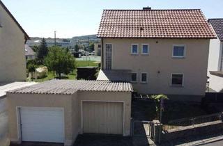 Einfamilienhaus kaufen in 97228 Rottendorf, Geräumiges Einfamilienhaus in guter Lage