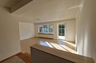 Einfamilienhaus kaufen in 85395 Attenkirchen, Gepflegtes Einfamilienhaus (Doppelhaushälfte) in Attenkirchen