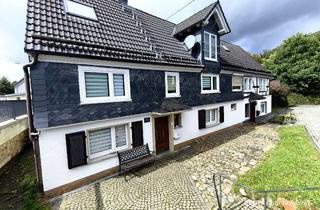 Mehrfamilienhaus kaufen in 57290 Neunkirchen, Historischer Charme trifft modernen Komfort:.Saniertes Mehrfamilienhaus mit weitläufigem Areal.