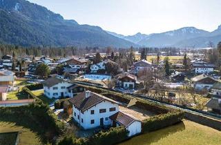 Haus kaufen in 83700 Rottach-Egern, Zweifamilienhaus zum Sanieren in herrlicher Lage