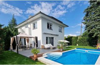 Villa kaufen in 12621 Kaulsdorf, Exklusive KfW-55-Stadtvilla mit Pool, A+ Energieeffizienz & Smart-Home in Kaulsdorf