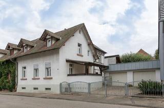 Einfamilienhaus kaufen in 77933 Lahr, Älteres kleines Einfamilienhaus mit Hof und Doppelgarage - für den Käufer provisionsfrei!