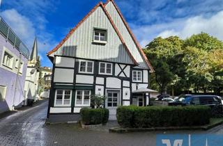 Haus kaufen in 58706 Menden, Menden-Mitte: Historisches Fachwerkhaus mit Blick in die Mendener Innenstadt