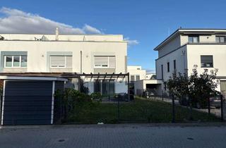 Reihenhaus kaufen in 63075 Offenbach am Main, Modernes Endreihenhaus in Offenbach am Main