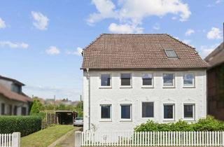 Haus kaufen in 31789 Hameln, Hameln-Rohrsen - Charmantes Fachwerkhaus mit Garage und viel Platz für die gesamte Familie