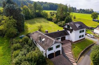 Haus kaufen in 53577 Neustadt, Charmantes Landhaus in idyllischer Alleinlage - Wohnen im Grünen mit viel Platz für Ideen
