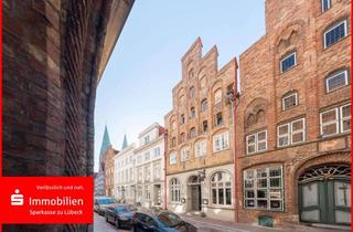 Mehrfamilienhaus kaufen in 23552 Innenstadt, Denkmalgeschütztes Mehrfamilienhaus im Marien-Quartier