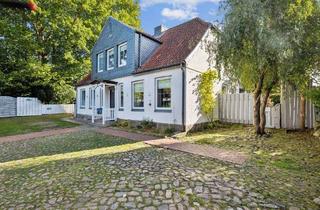 Haus kaufen in 24837 Schleswig, Ihr neues Zuhause mit Geschichte und Zukunft – großzügiges Wohnen für die ganze Familie in Schleswig
