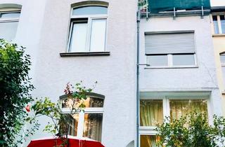 Mehrfamilienhaus kaufen in 53173 Bad Godesberg, Charmantes Mehrfamilienhaus im Herzen von Bad Godesberg – Vielseitiges Investment