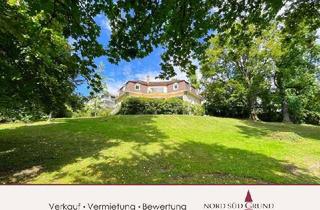 Haus kaufen in 76530 Innenstadt, Villenanwesen mit Unternehmer-Geschichte auf 4.000 m² Parkgrundstück mit ca. 470 m² Wohnfläche.