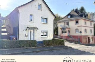 Einfamilienhaus kaufen in 57548 Kirchen, **Schönes Einfamilienhaus mit Garten und Garage in Kirchen**