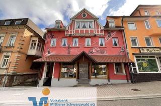 Haus kaufen in 78098 Triberg, Lebendiges Stadthaus mit Charakter - vielseitiges Wohn- und Geschäftshaus im Zentrum von Triberg!