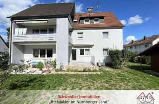 Haus kaufen in 90552 Röthenbach, 3 Wohnungen, 1 Haus, attraktiver Preis: Gepflegtes 3-Familienhaus mit Garage in Röthenbach