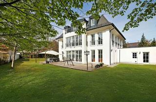 Villa kaufen in 81479 München, Eleganz und Exklusivität vereint – Repräsentative Villa in Solln!