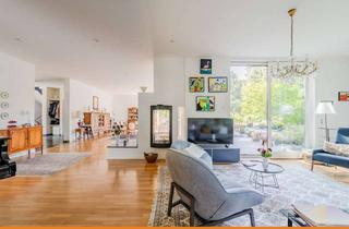 Villa kaufen in 14532 Kleinmachnow, Spacious Bauhaus classic in the old Zehlendorf villa colony of Kleinmachnow