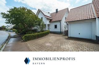 Haus kaufen in 89335 Ichenhausen, Energieeffiziente DHH in familienfreundlicher Lage in Ichenhausen (OT) | PV- & Solaranlage, Wallbox