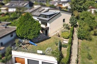 Haus kaufen in 75177 Oststadt, Besonderes Wohnerlebnis: Split-Level-Reihenendhaus mit Panorama-Blick über Pforzheim