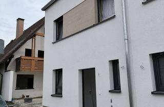 Haus mieten in Pfarrstraße 16, 76532 Sandweier, Neubau Reihenendhaus / Erstbezug / 6 Zimmer