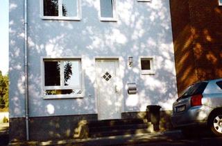 Haus mieten in 50321 Brühl, Reihenendhaus, 4 Zimmer, Brühl-Vochem, 2003, Stellplätze, Ruhiglage
