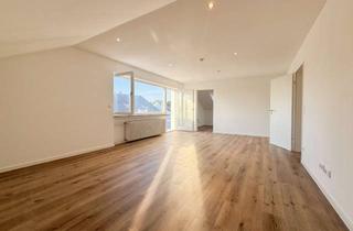 Anlageobjekt in 76532 Sandweier, Stilvoll modernisierte Wohnung in saniertem, gepflegtem Wohnensemble – mit Balkon und Garage