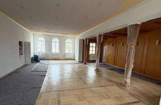 Büro zu mieten in 73776 Altbach, Arbeiten in einer Historische Villa Büro & Praxisräume / Schulungsräume mit Stellplätzen