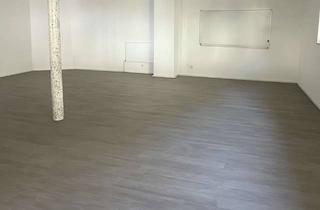 Gewerbeimmobilie mieten in 63674 Altenstadt, Zentrale Gewerbefläche mit großer Fensterfront – ideal für Dienstleistung oder Einzelhandel