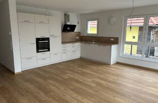 Wohnung mieten in 91625 Schnelldorf, Moderne 3- Zimmerwohnung im schönen Schnelldorf mit EBK und Tiefgaragenplatz
