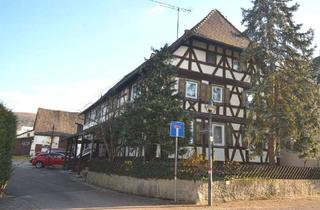 Haus kaufen in 76275 Ettlingen, Ettlingen - CHARMANTES FACHWERKHAUS MIT AUSBAUMÖGLICHKEIT UND WEITEREM GRUNDSTÜCK