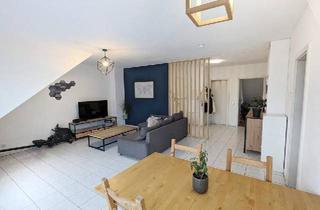 Wohnung kaufen in 65239 Hochheim, Hochheim am Main - Dachgeschosswohnung mit großem Balkon - 82 m²