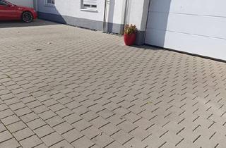 Wohnung kaufen in 78609 Tuningen, Tuningen - Wunderschöne 3,5-Zimmer-Wohnung mit Terrasse, Garten & Garage