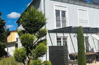 Reihenhaus kaufen in 85051 Ingolstadt, Ingolstadt - Wunderschönes Eckreihenhaus im Süden von Ingolstadt