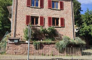 Haus kaufen in 67714 Waldfischbach-Burgalben, Waldfischbach-Burgalben - Unser Sandstein Häuschen