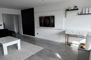 Wohnung kaufen in 95615 Marktredwitz, Marktredwitz - Zentrale Wohnung 4 Zimmer und Garage durchgang zum Haus