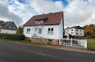Haus kaufen in 34632 Jesberg, Jesberg - Haus mit Nebengebäude Jesberg PV - Anlage