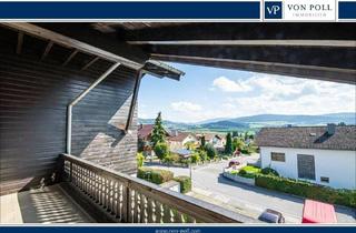 Wohnung kaufen in 93453 Neukirchen, Neukirchen beim Heiligen Blut - Gemütliche Dachgeschoss-Wohnung mit Ausblick zum Hohen Bogen