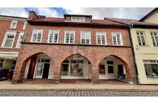 Haus kaufen in 19370 Parchim, Parchim - URBANER HOTSPOT FÜR EVENTS & MIETEINNAHMEN