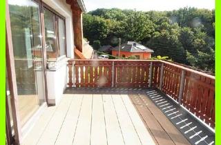 Wohnung kaufen in Posernweg 25, 08393 Meerane, Neues Angebot ! Mod. Maisonette-ETW im 1.OG u. DG -großer Südbalkon u. Gartenanteil - beste Wohnlage