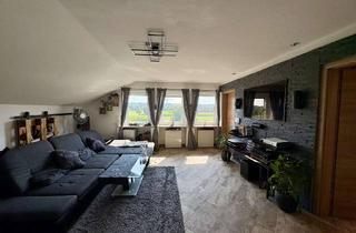 Wohnung kaufen in 83135 Schechen, Moderne 3 Zimmer DG Wohnung mit Garten und Garage