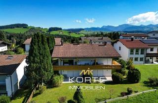 Wohnung kaufen in 88179 Oberreute, Ihr Rückzugsort im Allgäu – Charmante Maisonette Wohnung mit Kachelofen und sonnigem Südwestbalkon