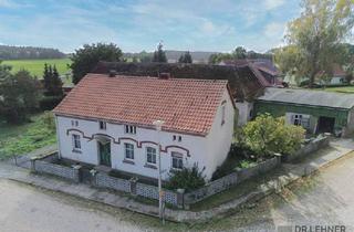 Haus kaufen in 19348 Perleberg, Sanierungsbedürftiger 3-Seitenhof mit viel Potential in schöner Dorflage