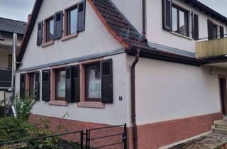 Einfamilienhaus kaufen in 76229 Grötzingen, Einfamilienhaus mit Scheunen in Karlsruhe-Grötzingen