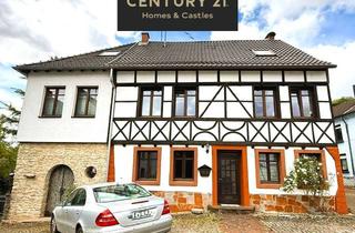 Haus kaufen in 66701 Beckingen, SANIERTES 315M² TRAUM FACHWERKHAUS, BIS ZU 3 WOHNUNGEN, 5 STELLPL., WINTERGARTEN