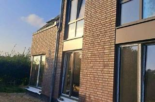Haus mieten in 25497 Prisdorf, Exklusive Architekten-Doppelhaushälfte zu vermieten in Prisdorf nähe Pinneberg