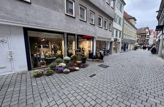 Anlageobjekt in Pliensaustraße 18, 73728 Esslingen, Renditestarkes Ladenlokal als Kapitalanlage im Zentrum von Esslingen am Neckar