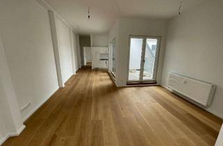 Wohnung mieten in Prenzlauer Berg, 10439 Prenzlauer Berg, *NEU* Exklusive Dachgeschosswohnung mit 2 Zimmern, Terrasse und Einbauküche in Prenzlauer Berg!
